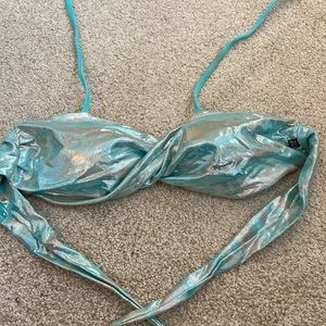 BK mermaid twist bikini top